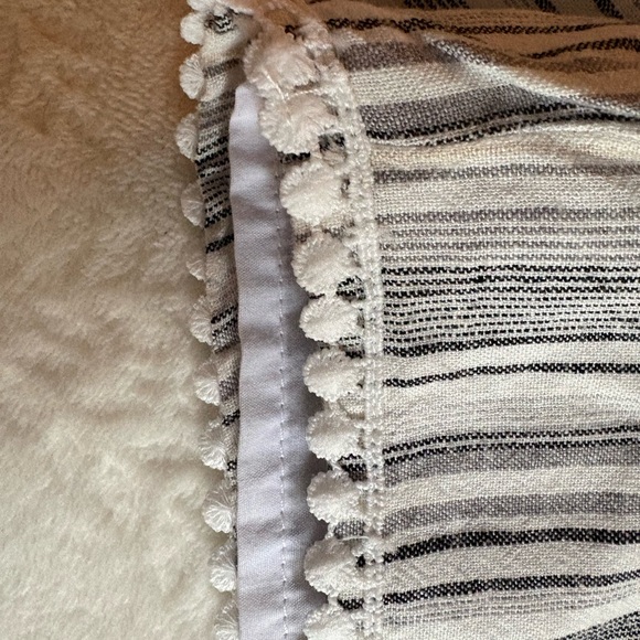 Banana Republic Black and White Striped High Waist Shorts - Picture 3 of 4